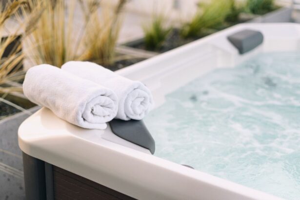 istock Jak dbać o jacuzzi ogrodowe. Wszystko, co musisz wiedzieć