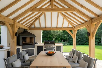 Jaka altana ogrodowa będzie najlepsza: drewniana, metalowa czy z aluminium?