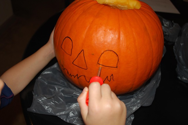 Dynia na Halloween – pomysły, inspiracje i kolorowanki do druku - pixabay.com